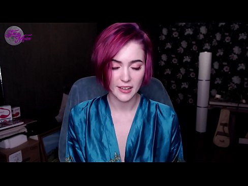 ❤️ Uweisunge iwwer d'Réck vun engem russesche Meedchen op Englesch ️❌ Russesch Porno op lb.corona-pass.ru ️❤
